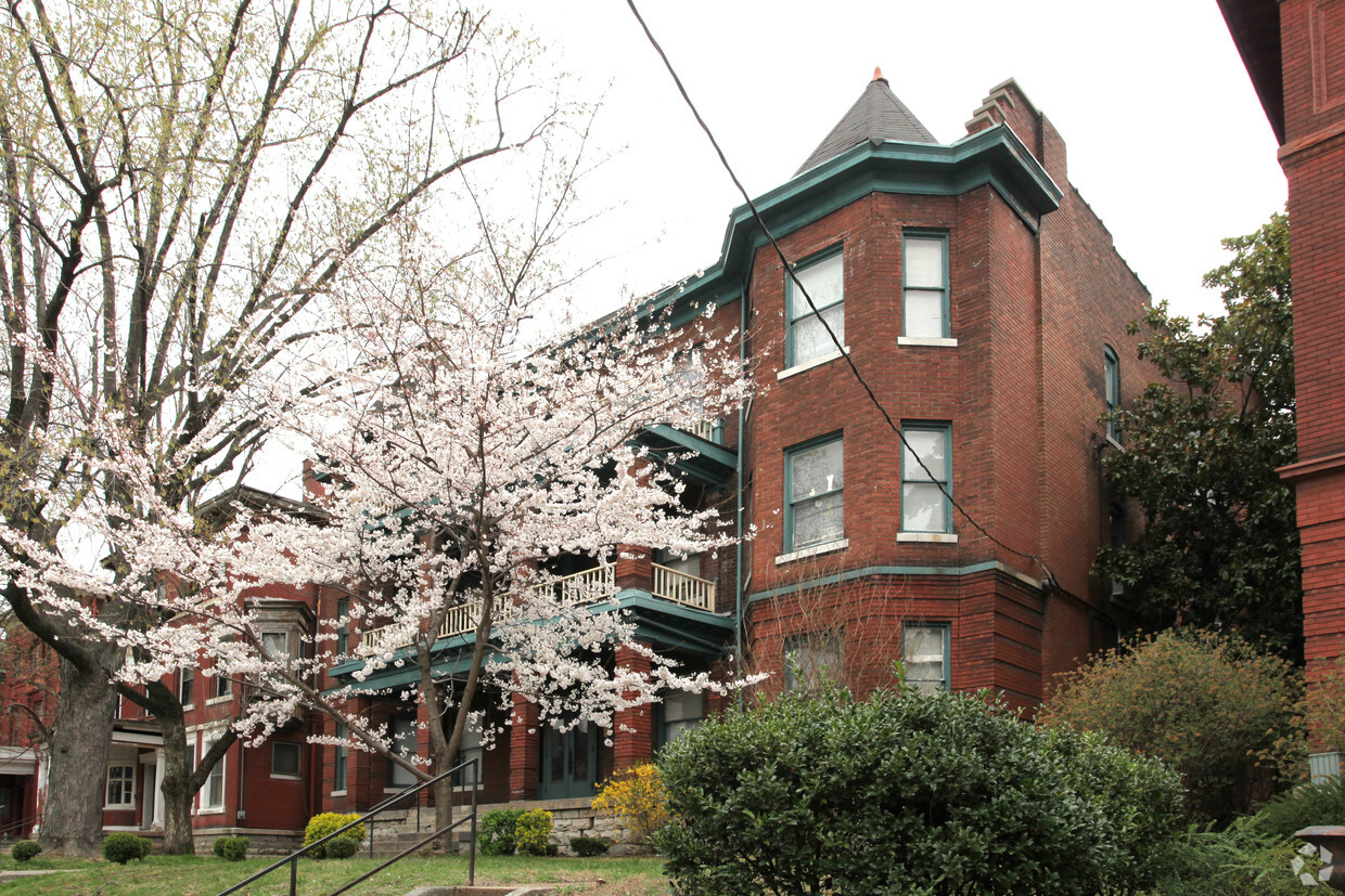 Building Photo - 1441 S 4th St