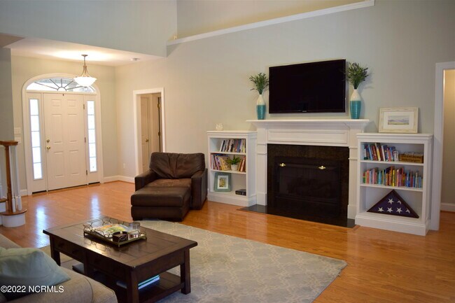 Foto del edificio - 7004 Hallstead Ct