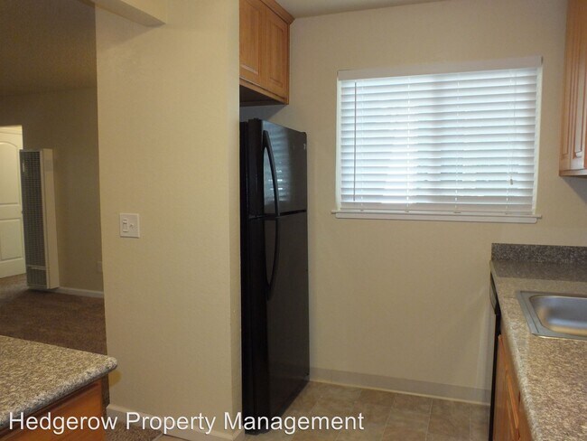 Foto del edificio - 451-495 Maple St