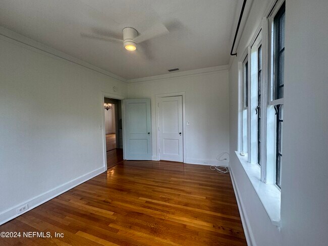 Foto del edificio - 3319 Pine St