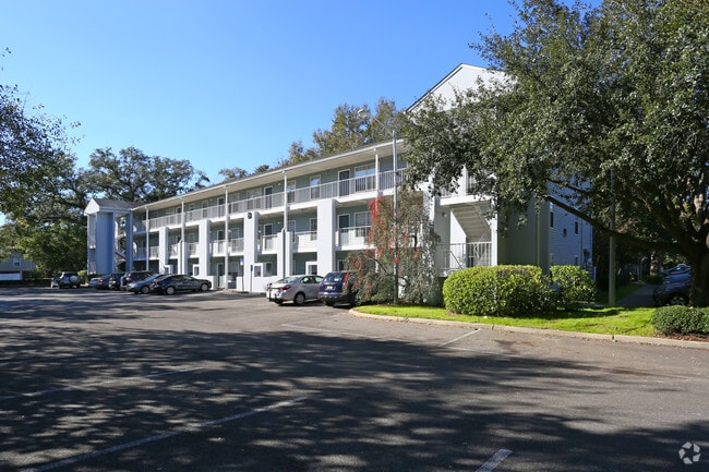 Building Photo - Whitehall Apartments