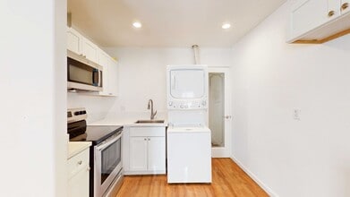 Building Photo - 205 Waring Ave