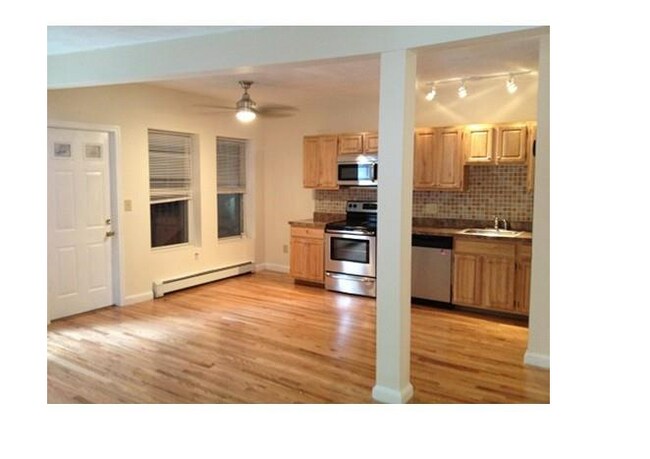 Foto del edificio - 120 Berkshire St