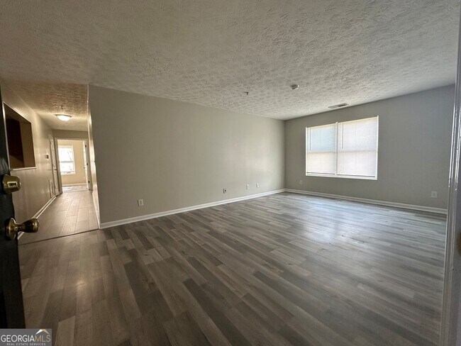 Photo - 13202 Fairington Ridge Cir Apartment