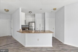 Building Photo - 4200 Mozart Brigade Ln