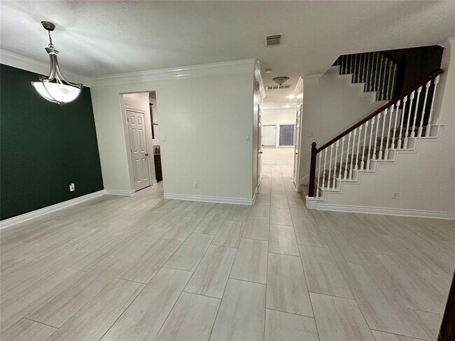 Foto del edificio - 3417 Clearview Cir
