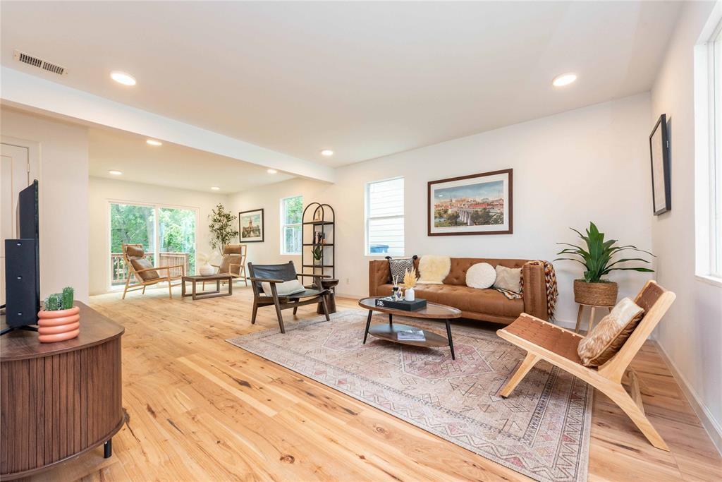 Foto principal - 3801 Wilson St