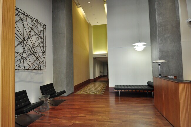 Foto del edificio - 333 Grant Ave