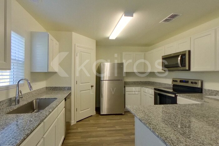 Foto del edificio - 1124 Ware Ave