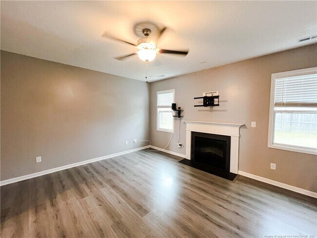 Building Photo - 309 Magwood Dr