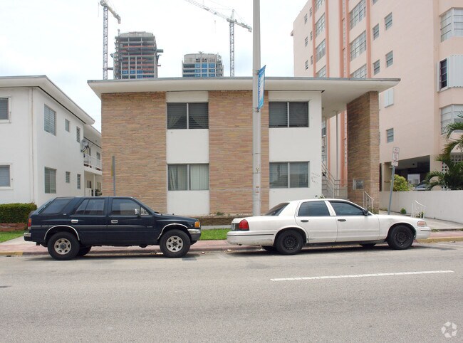 Building Photo - 6871 Abbott Ave
