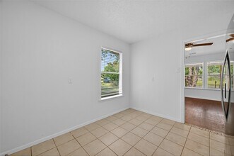 Building Photo - 7021 Oleander Ln Building Photo - 7021 Oleander Ln