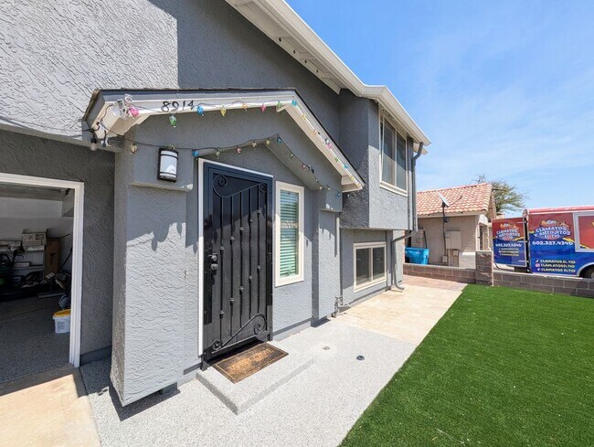 Foto del edificio - 8914 W Encanto Blvd