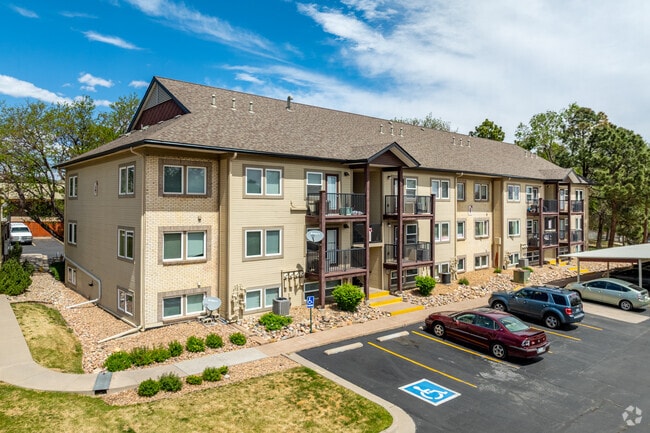 Building Photo - Maplewood Apartments