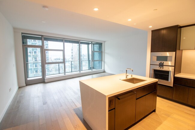 Foto del edificio - 1bd/1.5ba Bellevue Condo