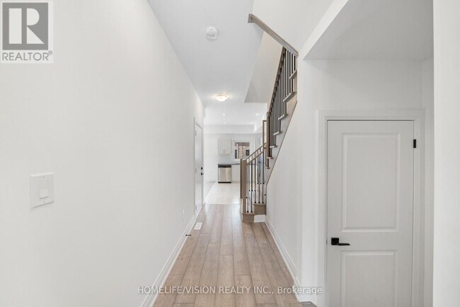 Building Photo - 151 Gateland Dr