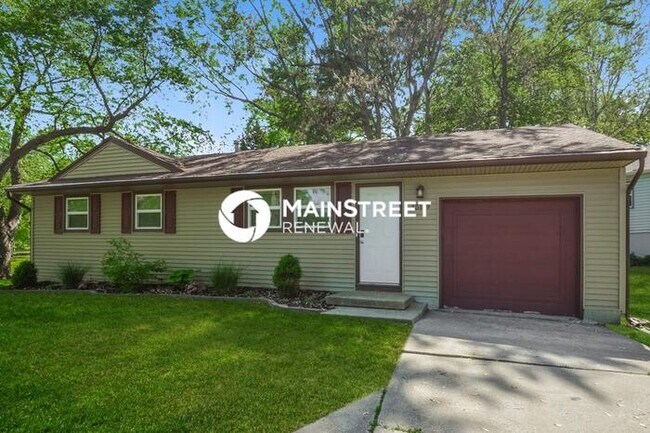 Building Photo - 3 Bedroom Pet-Friendly Home in INDEPENDENC...