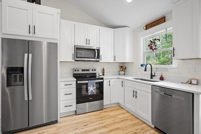 Foto del edificio - 71 Lafavre Ln