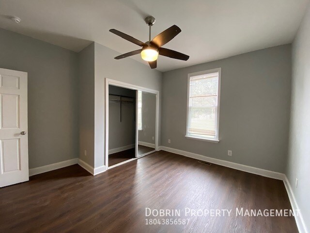 Foto del edificio - 1322 W Clay St