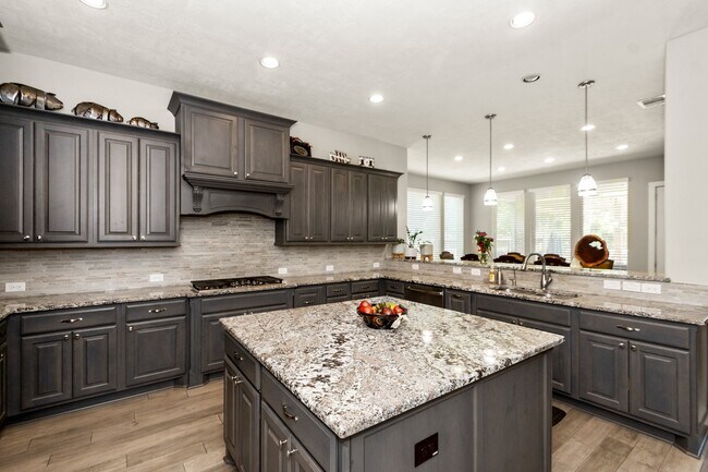 Building Photo - 7323 Settlers Way