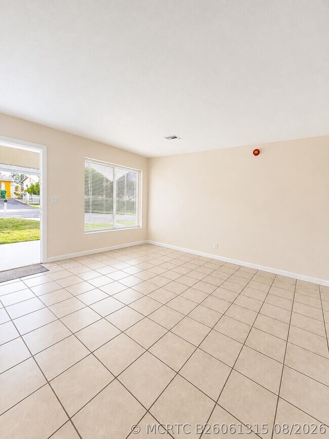 Foto del edificio - 4285 SW 49th St