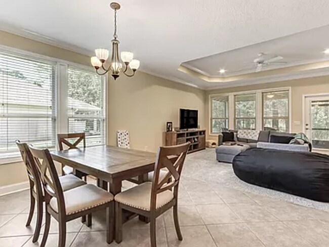 Building Photo - 3/2 in Laurel Island!