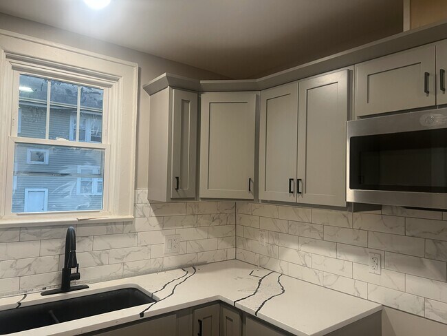 Foto del edificio - 1234 S Champion Ave