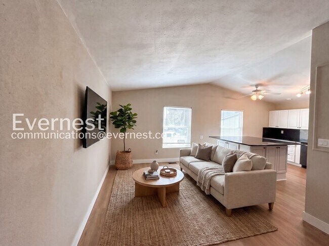 Foto del edificio - 6980 Goldfield Dr