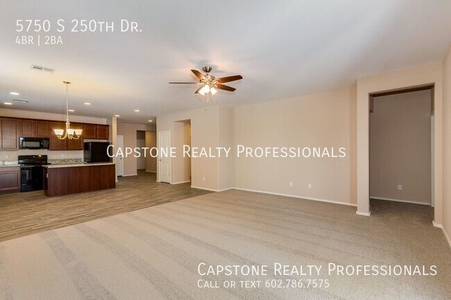 Building Photo - Beautiful 4 bedroom 2 bathroom! Newer Build!