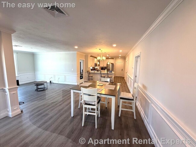 Photo - 320 Middlesex Ave Apartment