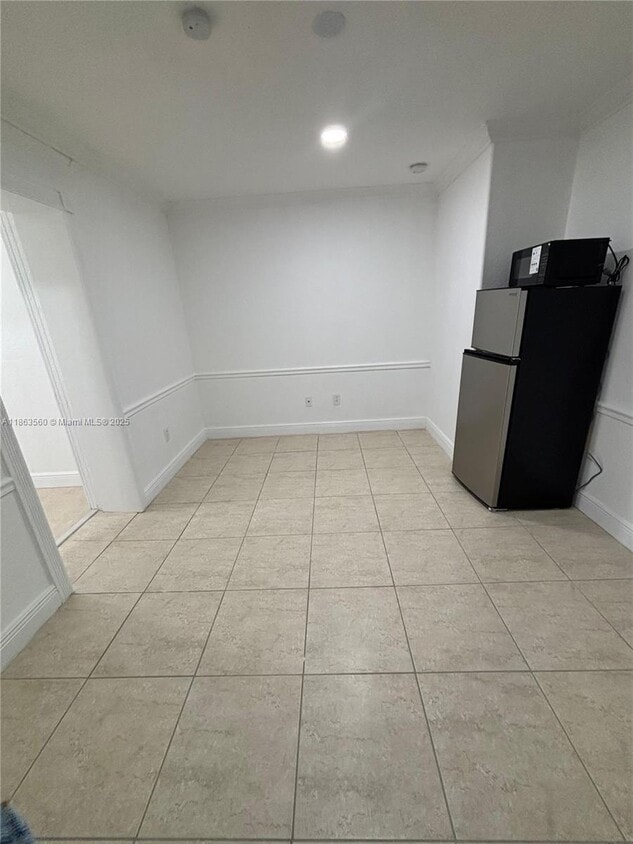 Foto principal - 645 NW 7th Ave