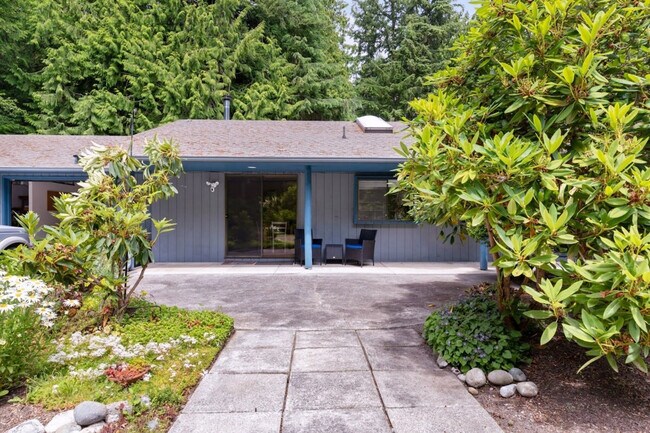 Foto del edificio - 804 N Main St