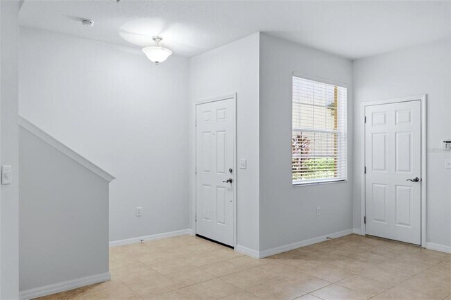 Foto del edificio - 3717 Parkridge Cir