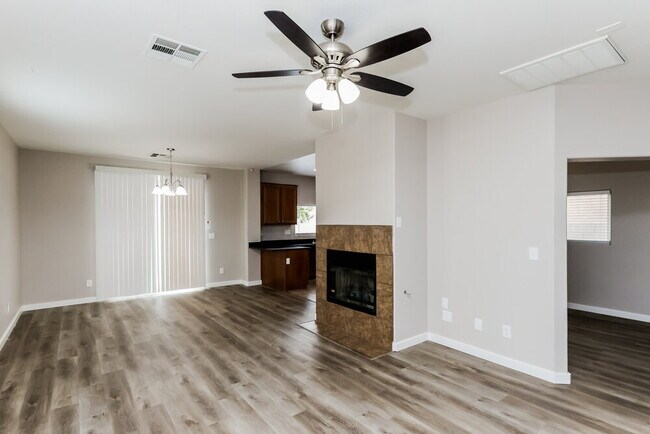 Foto del edificio - 9521 Colorado Blue St