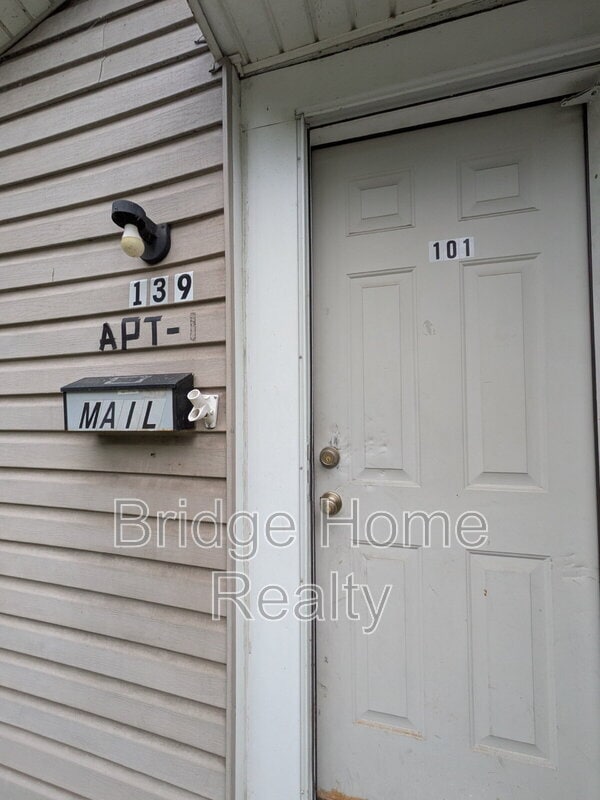 Foto del edificio - 139 N Water Ave