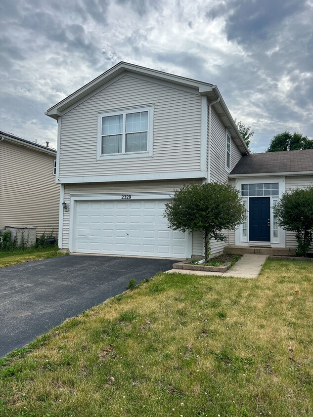 Primary Photo - 2329 Carpenter Ave
