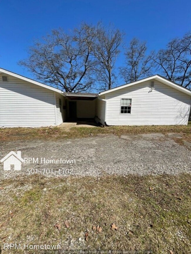 Building Photo - 6 br, 1 bath House - 450 Lakeland Dr