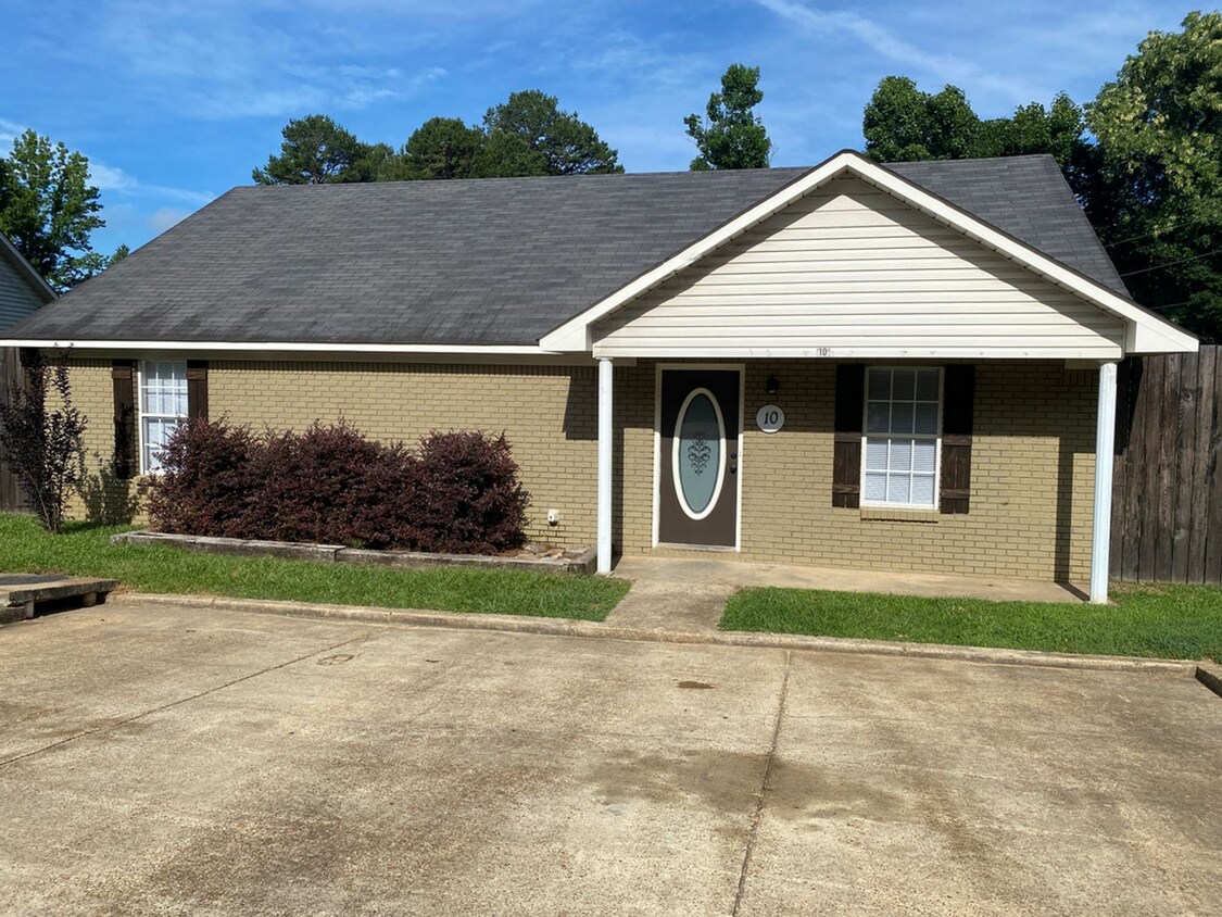 10 Co Rd 3077, Oxford, MS 38655 House Rental in Oxford, MS