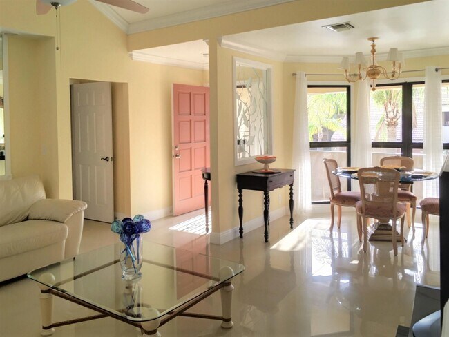 Foto del edificio - 116 Waterview Dr