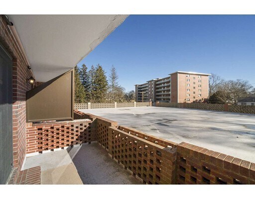 Foto del edificio - 55 Mystic St