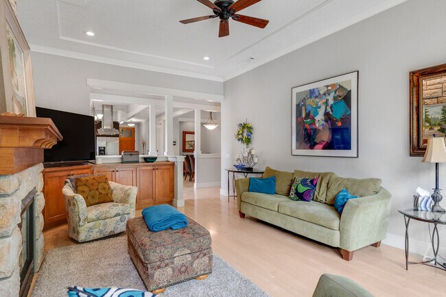 Foto del edificio - 3060 S Rookery Ln