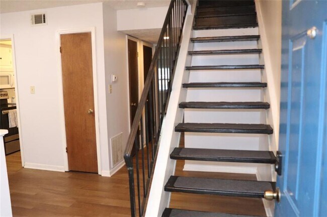 Foto del edificio - 2572 Stratford Ln