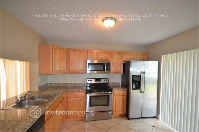 Foto del edificio - 15115 SW 108th Terrace