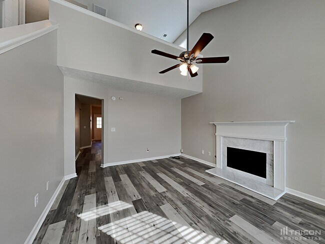 Foto del edificio - 9543 Lakeview Rd