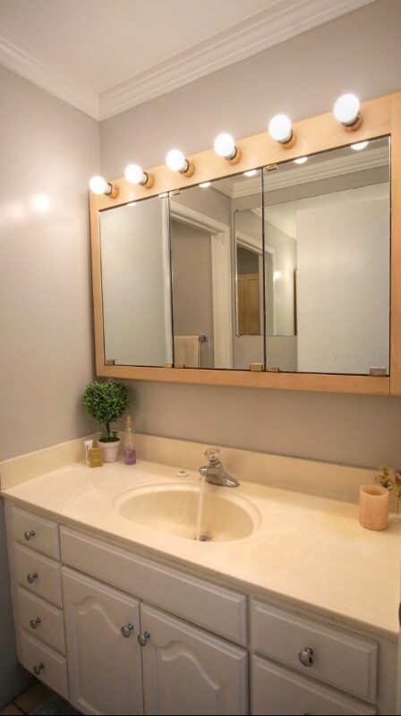 Building Photo - 226 Stonegate Cir