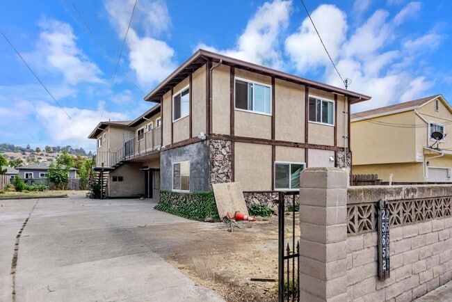 Building Photo - 25654 Franklin Ave