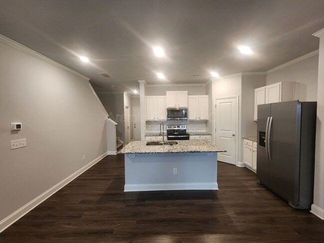 Building Photo - 5268 Pinnacle Walk