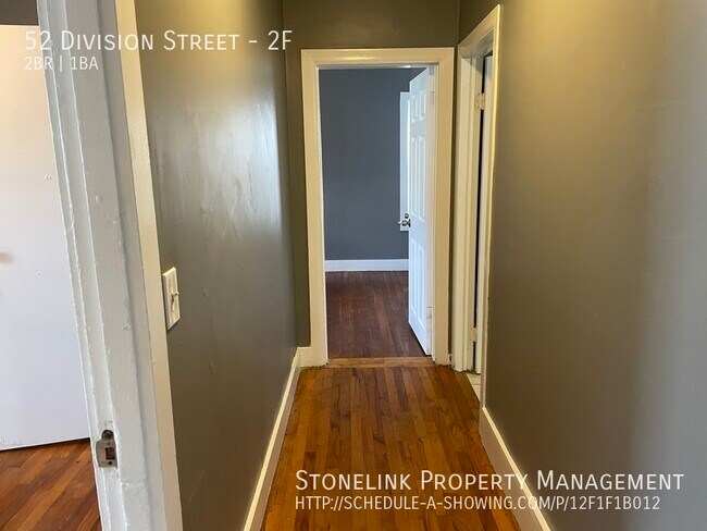Building Photo - 52 Division St