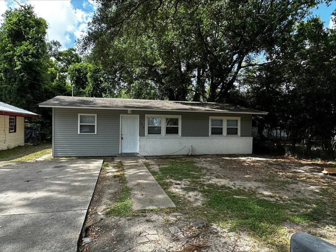 137 Rosewood Dr, Hammond, LA 70401 House Rental in Hammond, LA