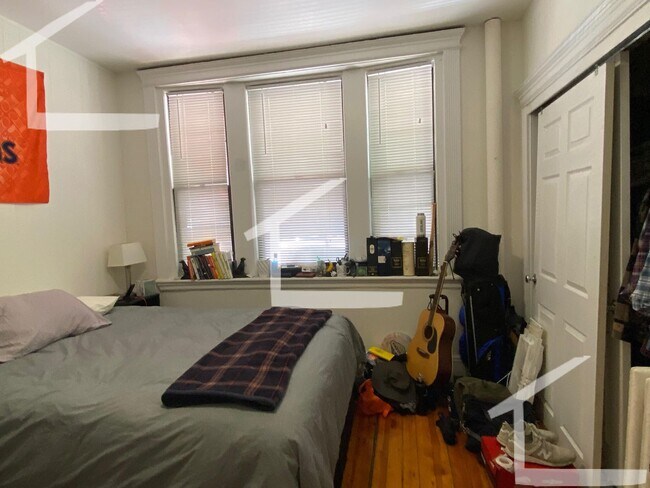 Foto del edificio - Beautiful Two Bed Right in Beacon Hill